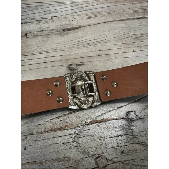 Etro Milano Stingray Metro Belt Gray Leather Ornate Silver Buckle Size 38 inch - Picture 8 of 12